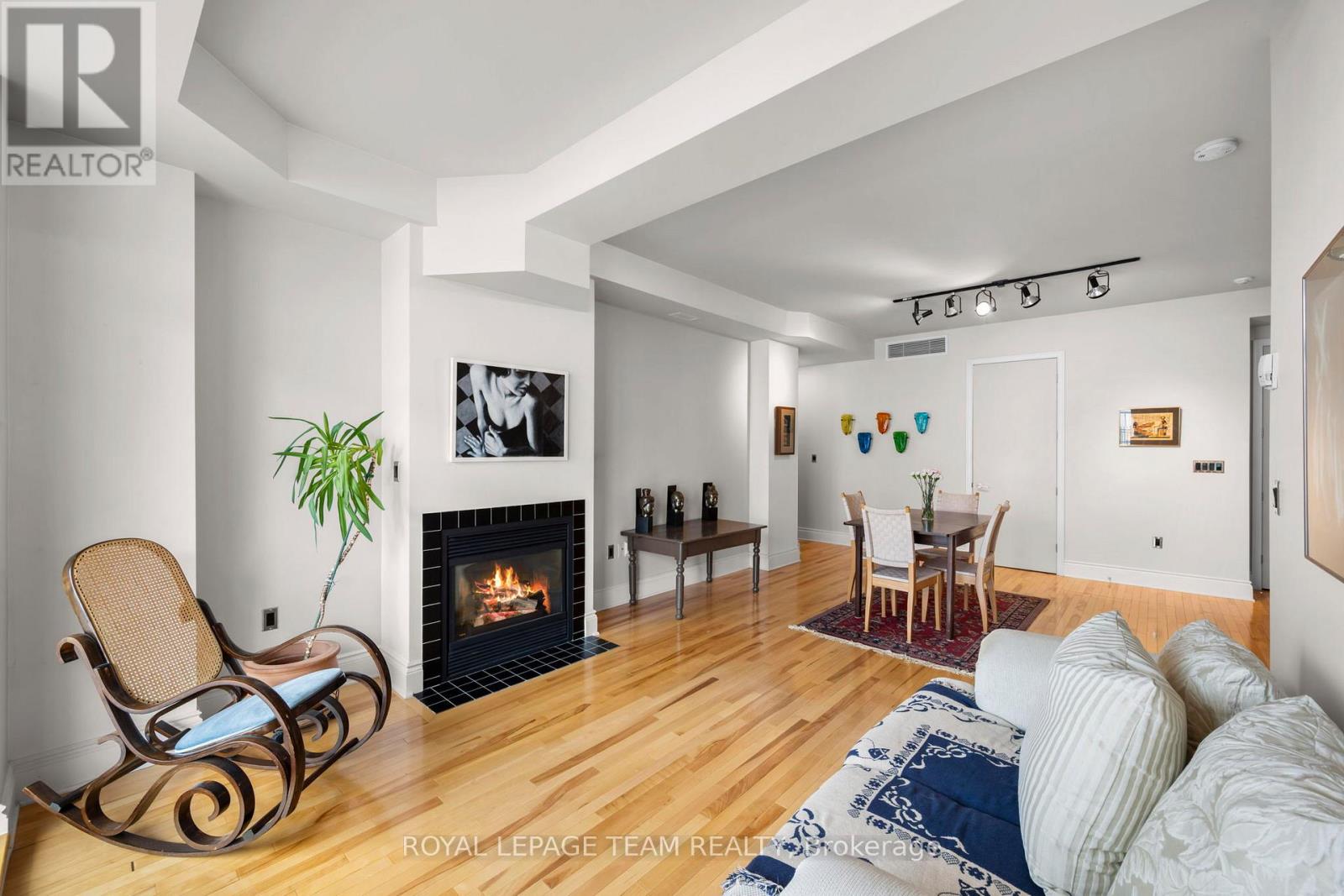 202 - 260 Besserer Street