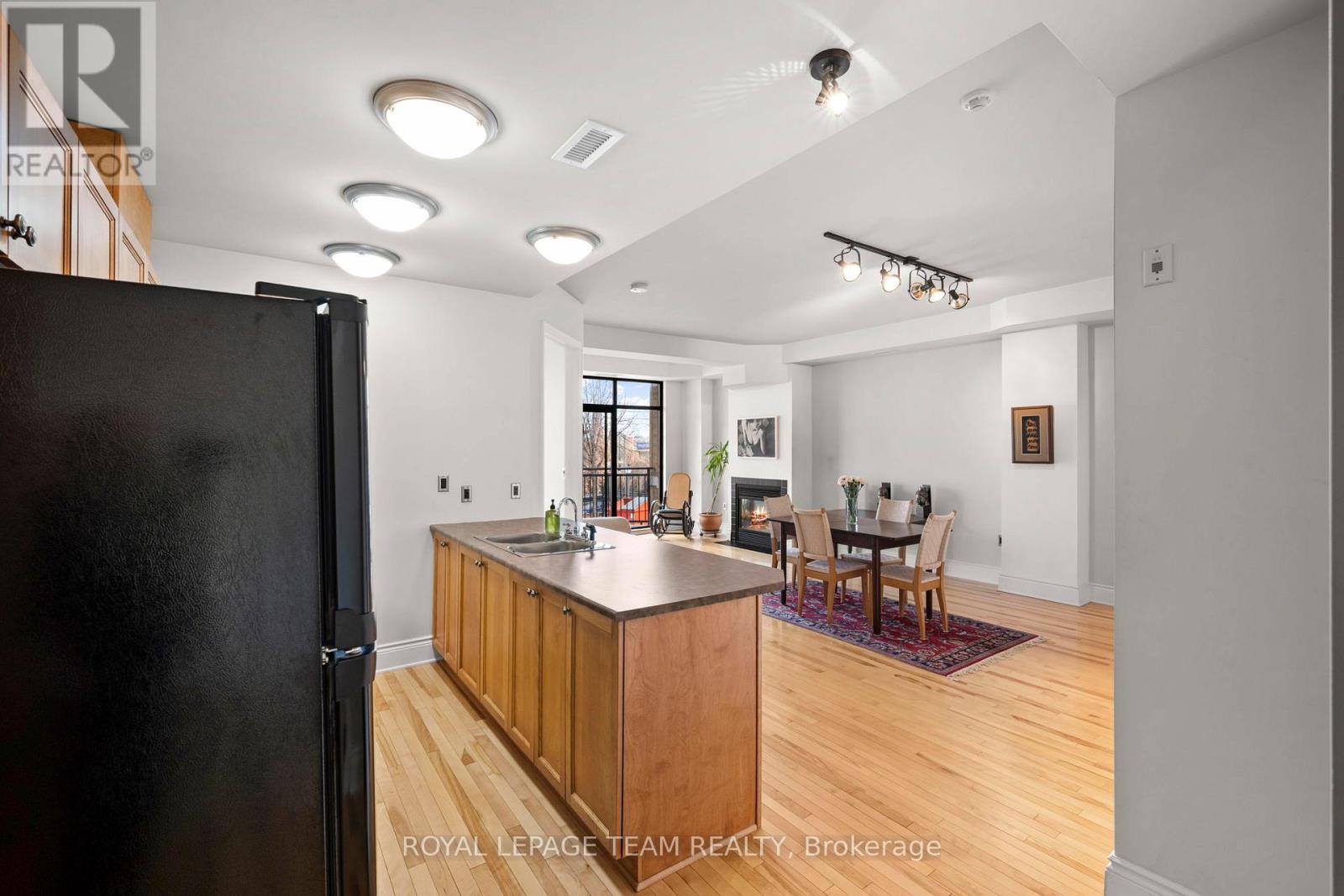 202 - 260 Besserer Street