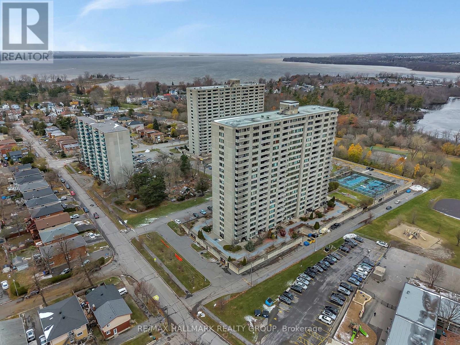 1706 - 2625 Regina Street