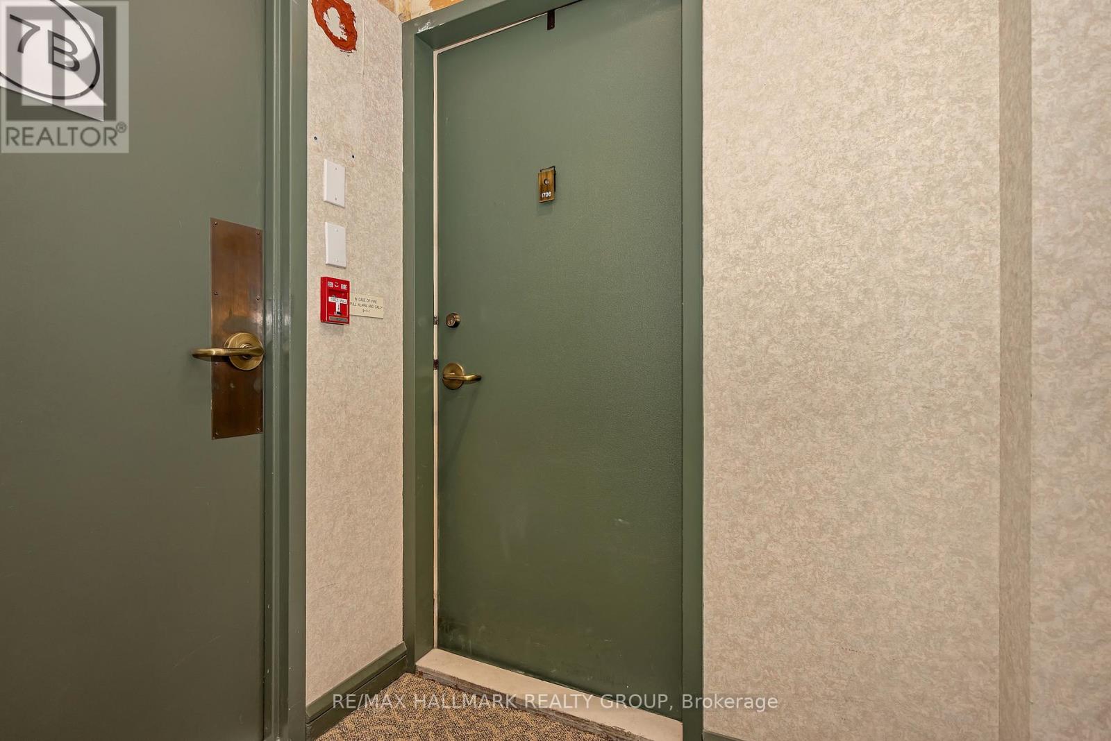 1706 - 2625 Regina Street