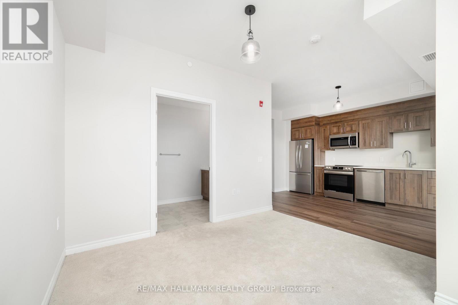 202 - 1350 Hemlock Road