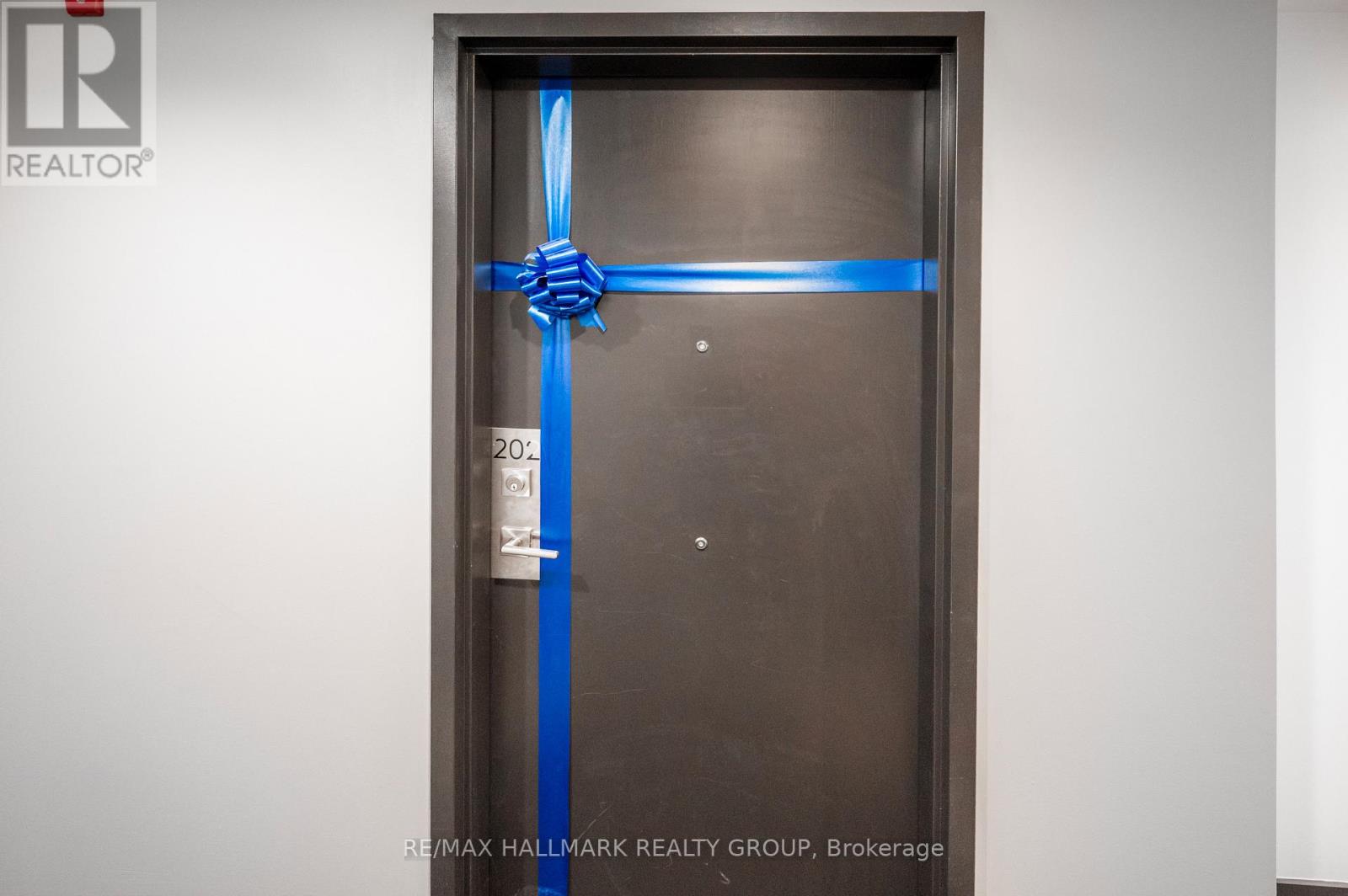 202 - 1350 Hemlock Road