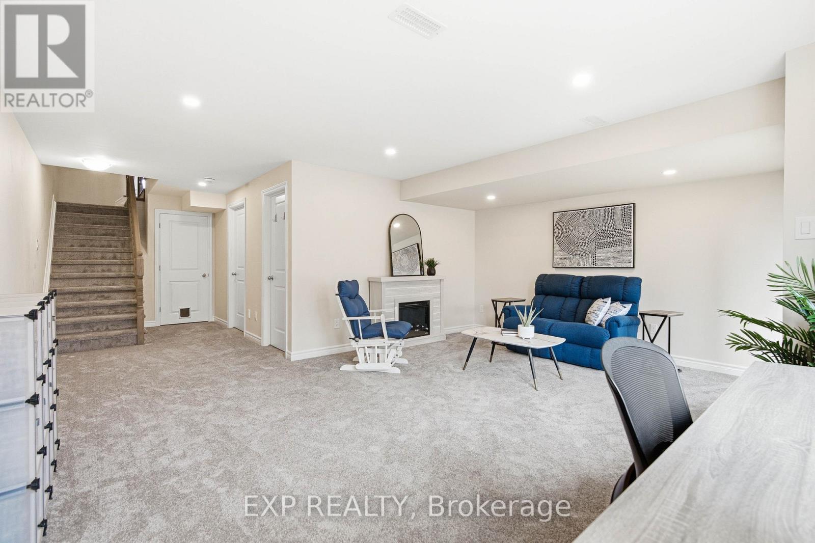 528 Fawn Valley Private