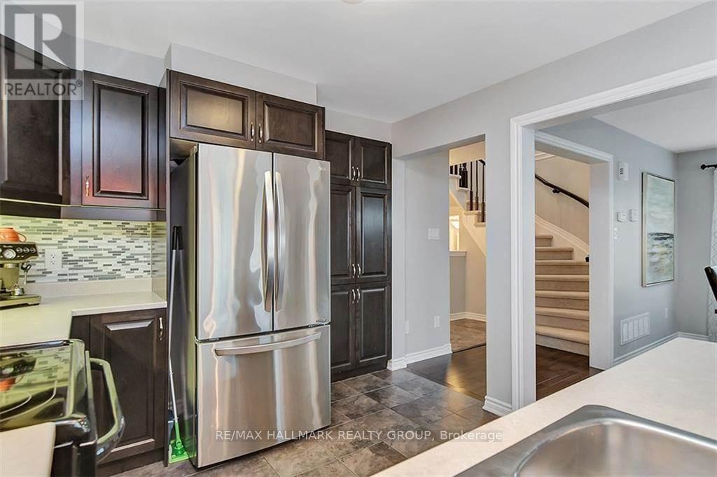 81 Switch Grass Crescent