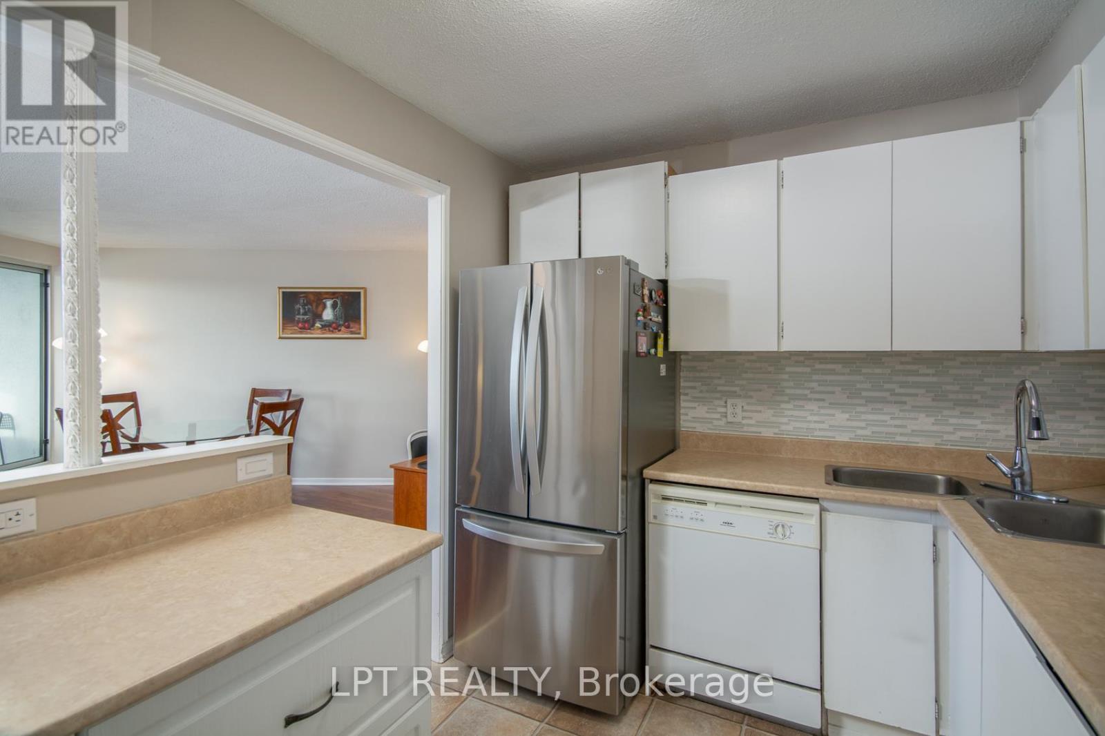 802 - 1380 Prince Of Wales Drive