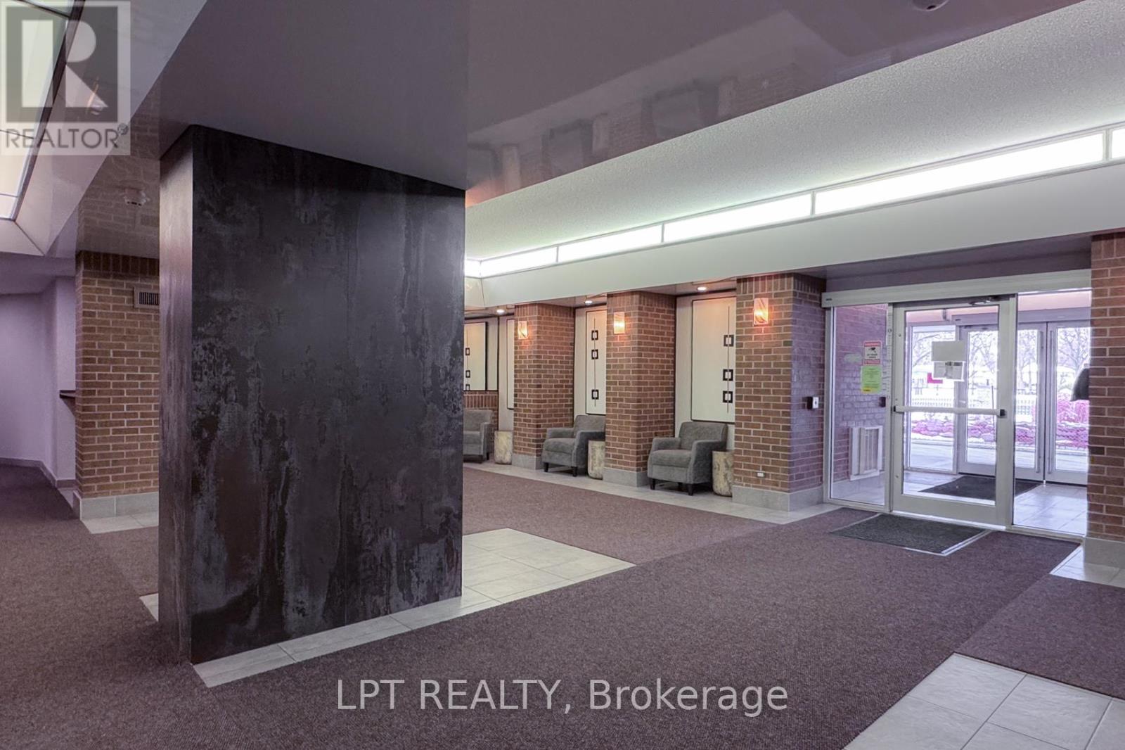 802 - 1380 Prince Of Wales Drive