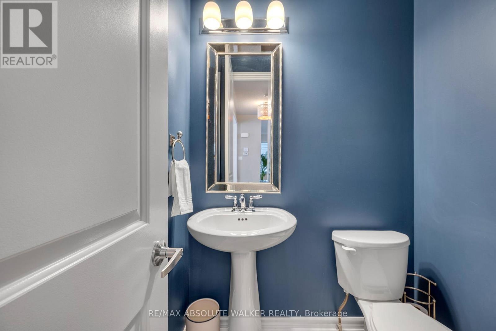 207 Rivertree Street