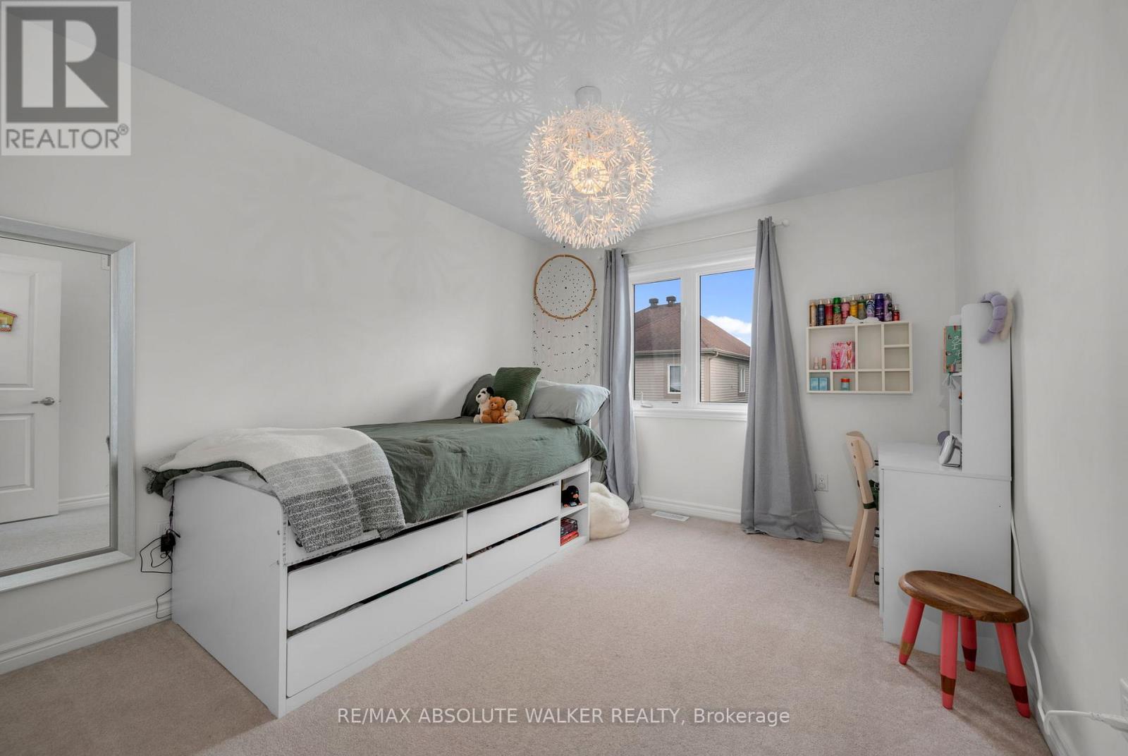 207 Rivertree Street