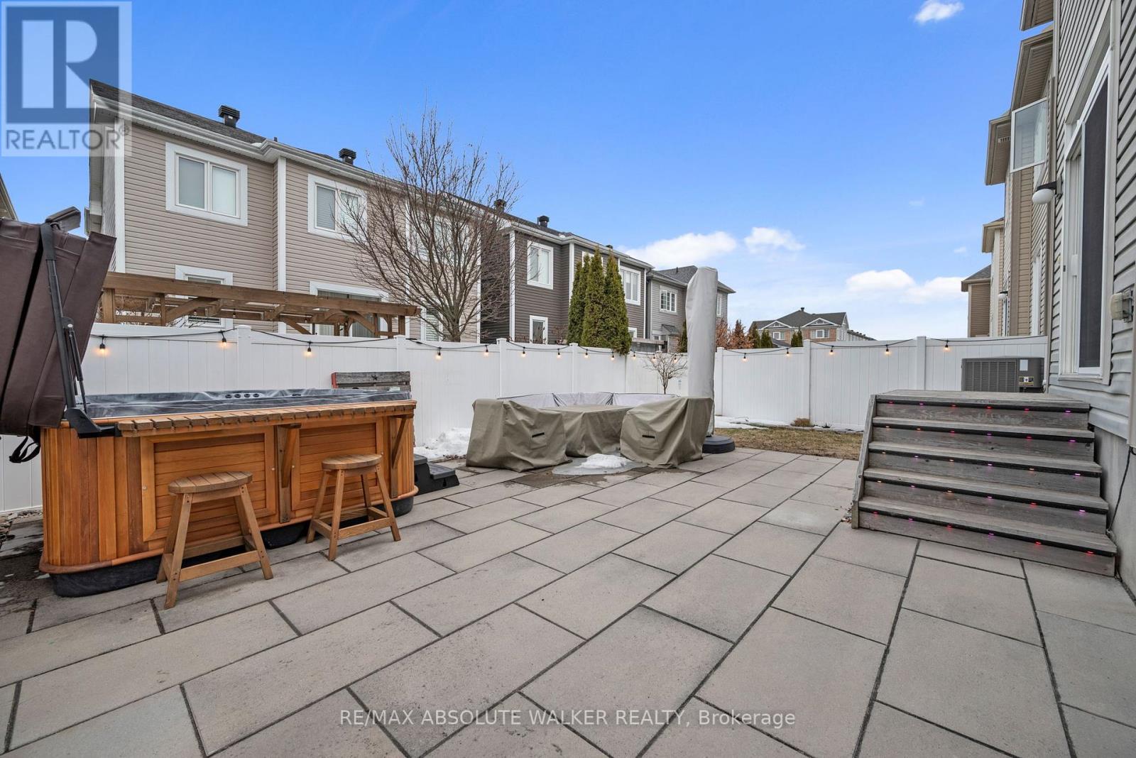 207 Rivertree Street