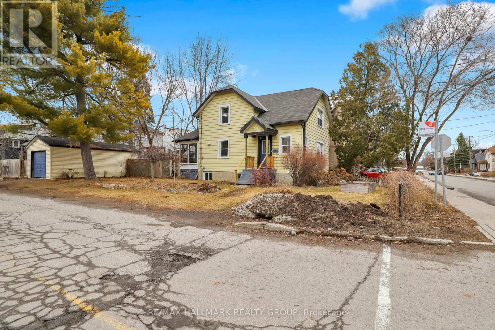 105 Queen Mary Street