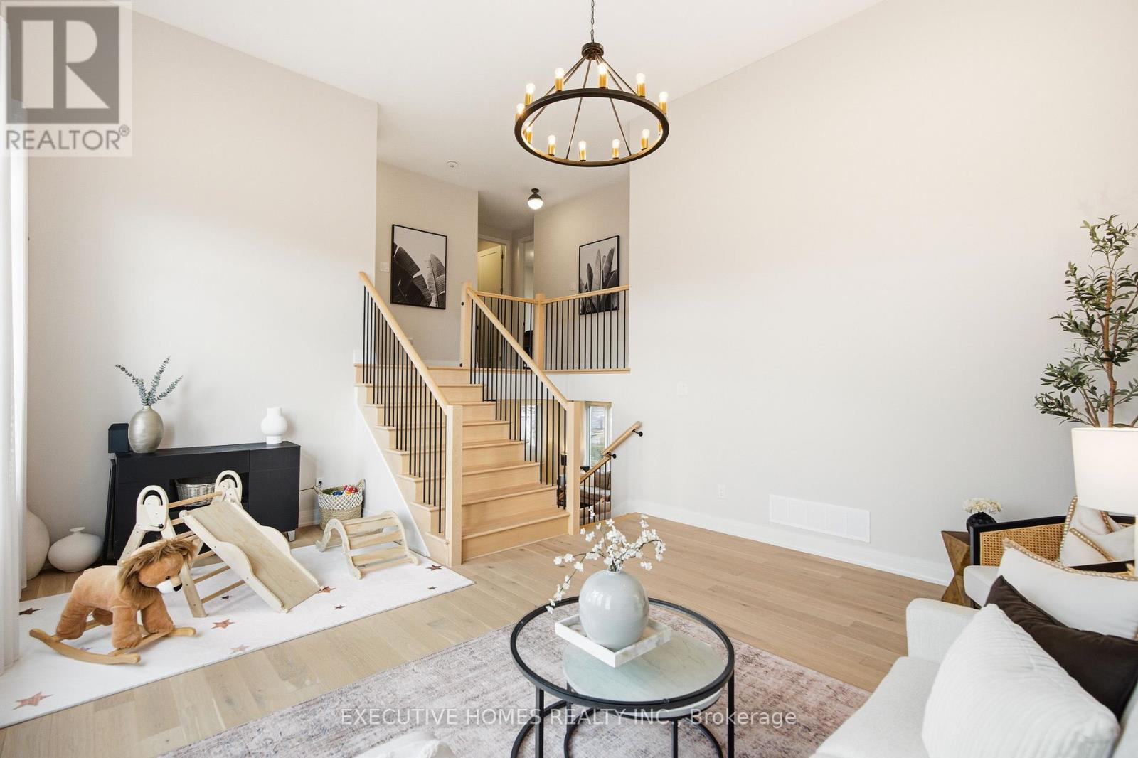 142 Aubrais Crescent