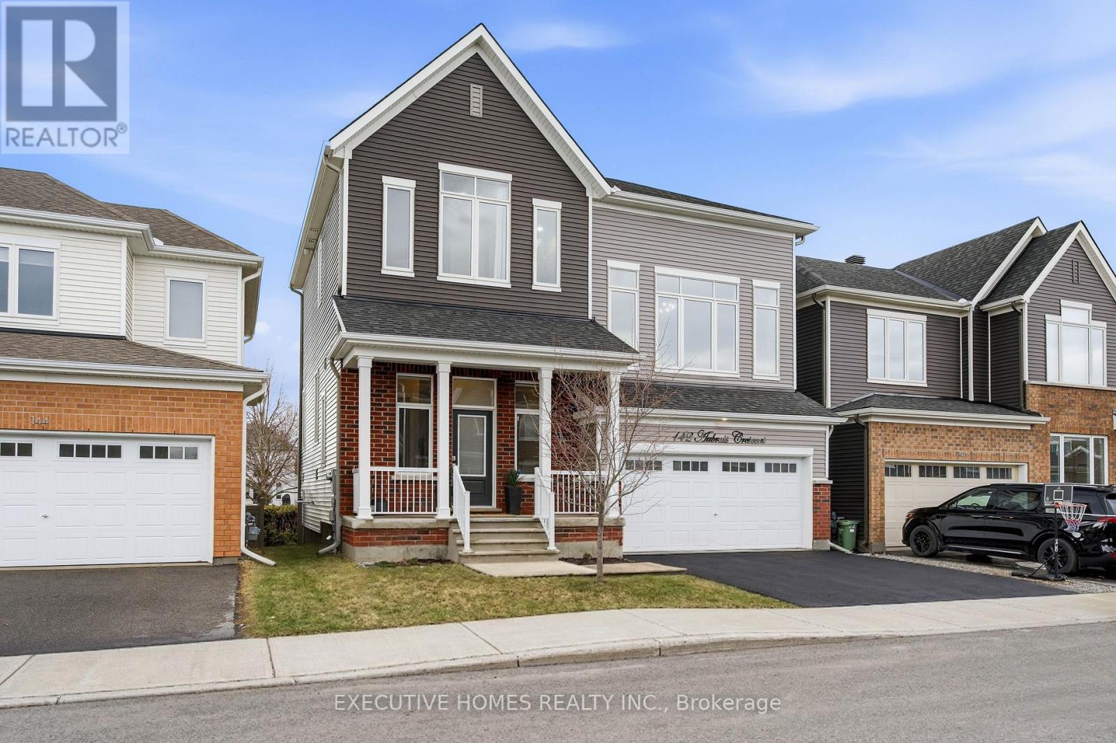 142 Aubrais Crescent