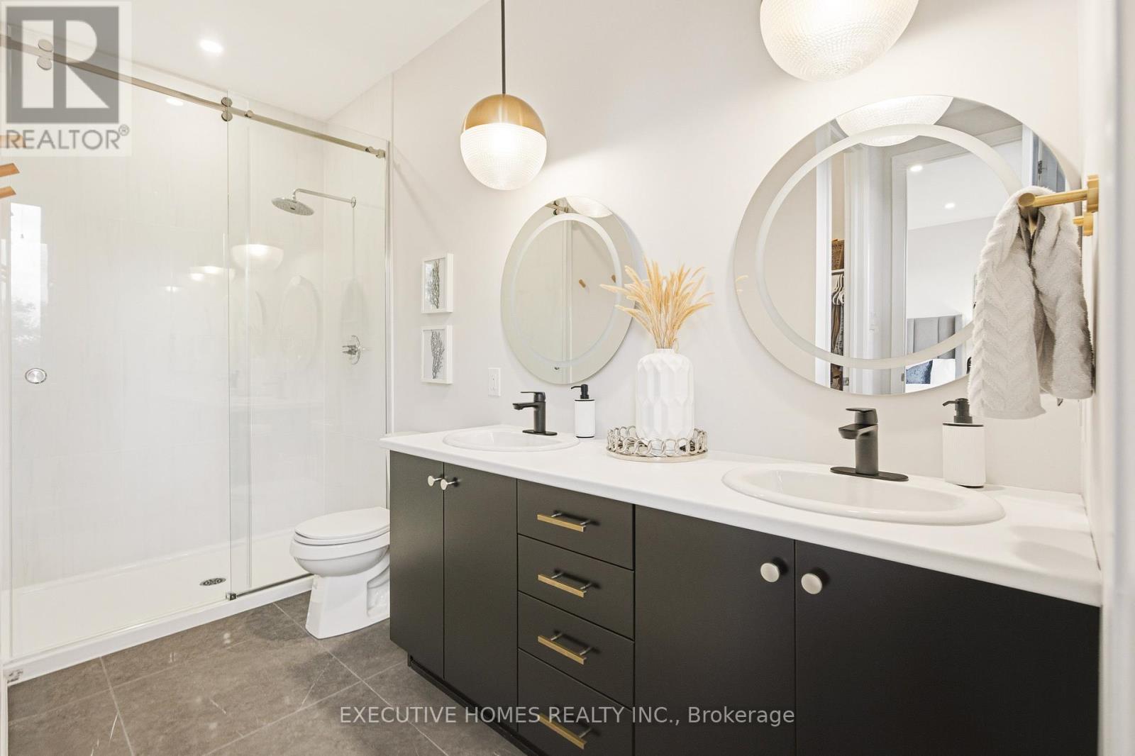 142 Aubrais Crescent