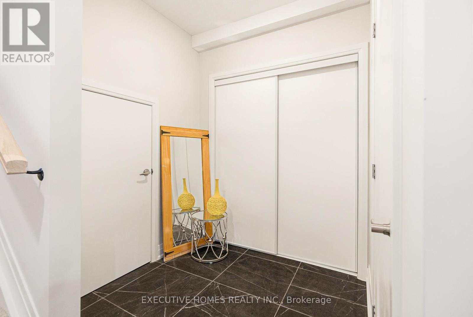 142 Aubrais Crescent