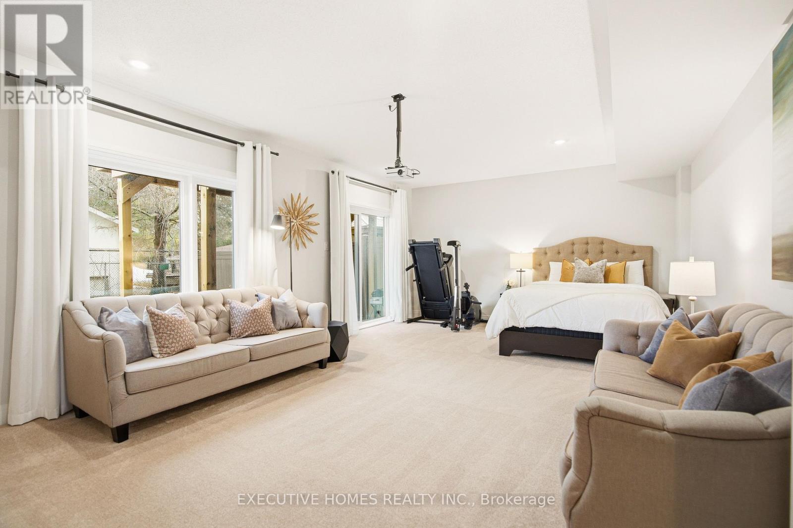 142 Aubrais Crescent