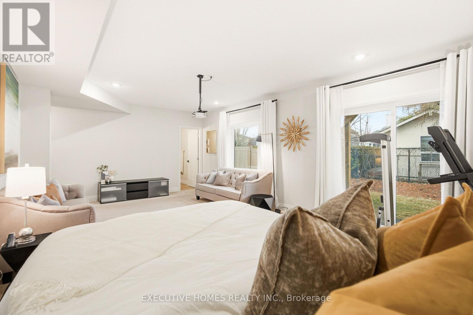 142 Aubrais Crescent