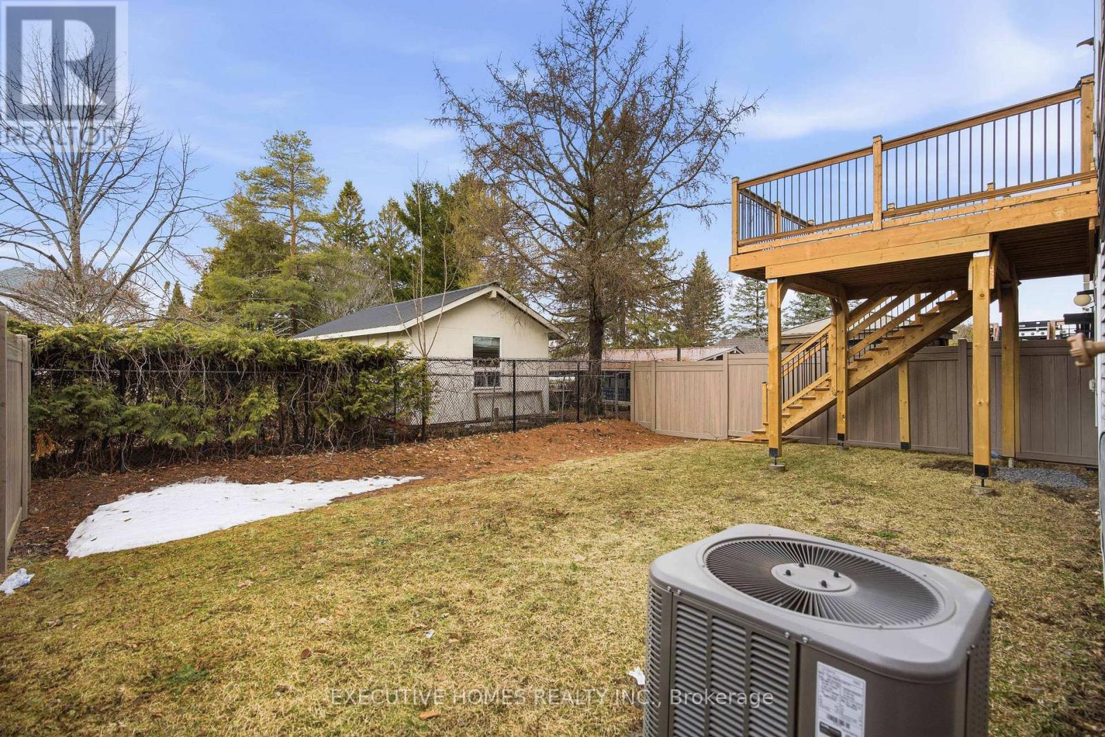 142 Aubrais Crescent