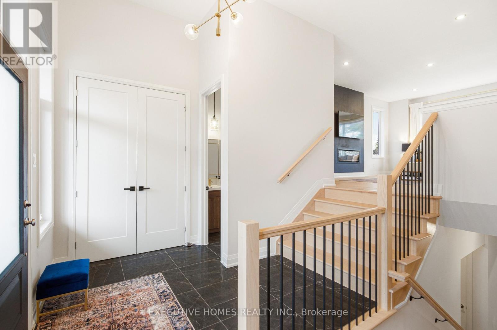 142 Aubrais Crescent