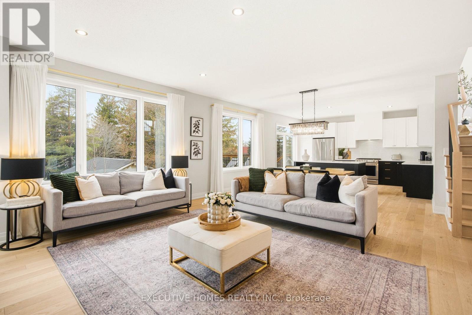 142 Aubrais Crescent