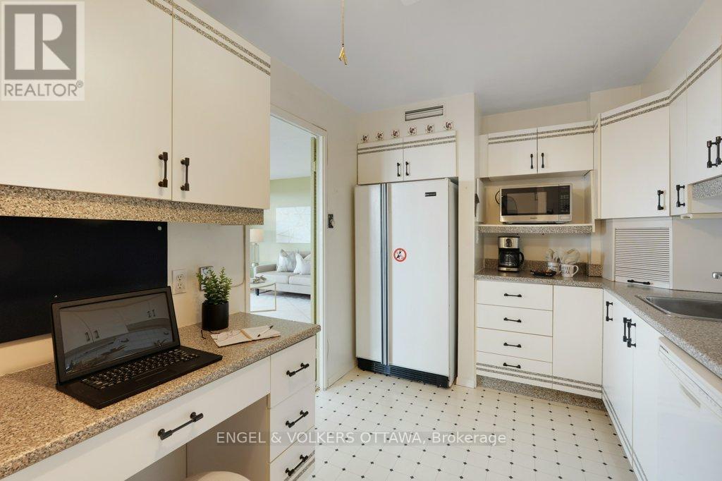 803 - 370 Dominion Avenue