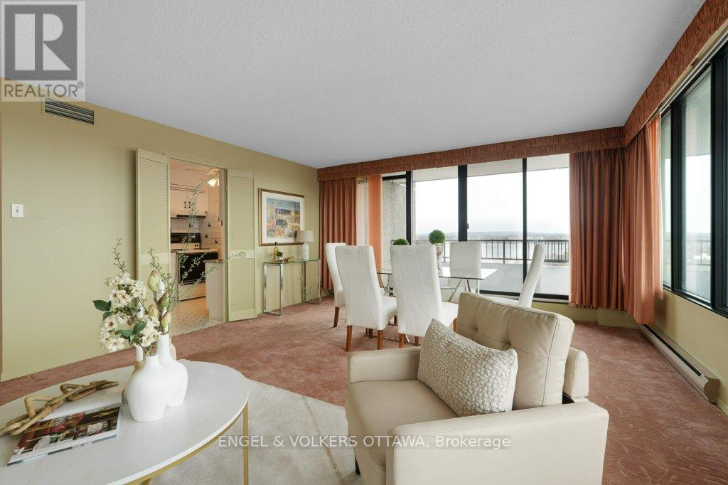 803 - 370 Dominion Avenue