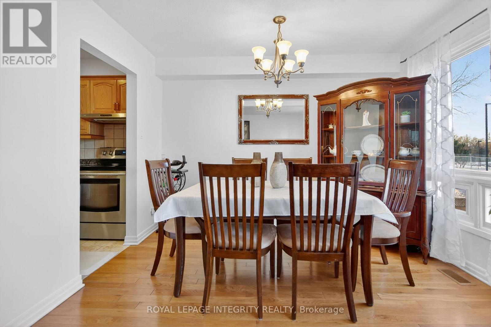 13 - 2415 Southvale Crescent