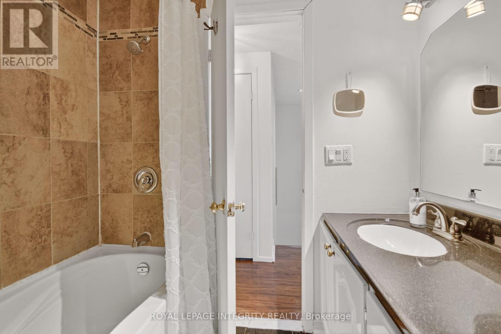 13 - 2415 Southvale Crescent