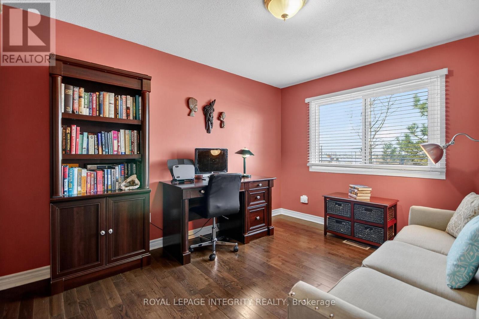 13 - 2415 Southvale Crescent