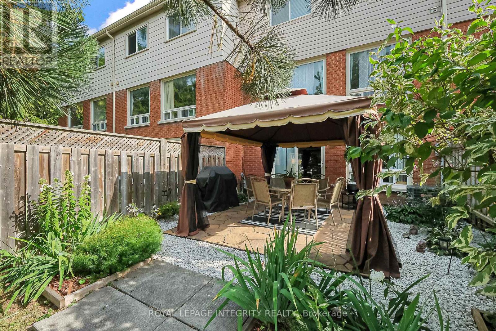 13 - 2415 Southvale Crescent