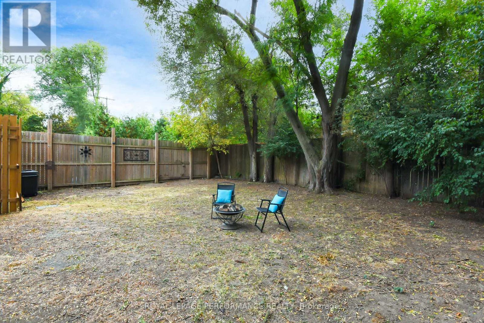 274 Queen Mary Street