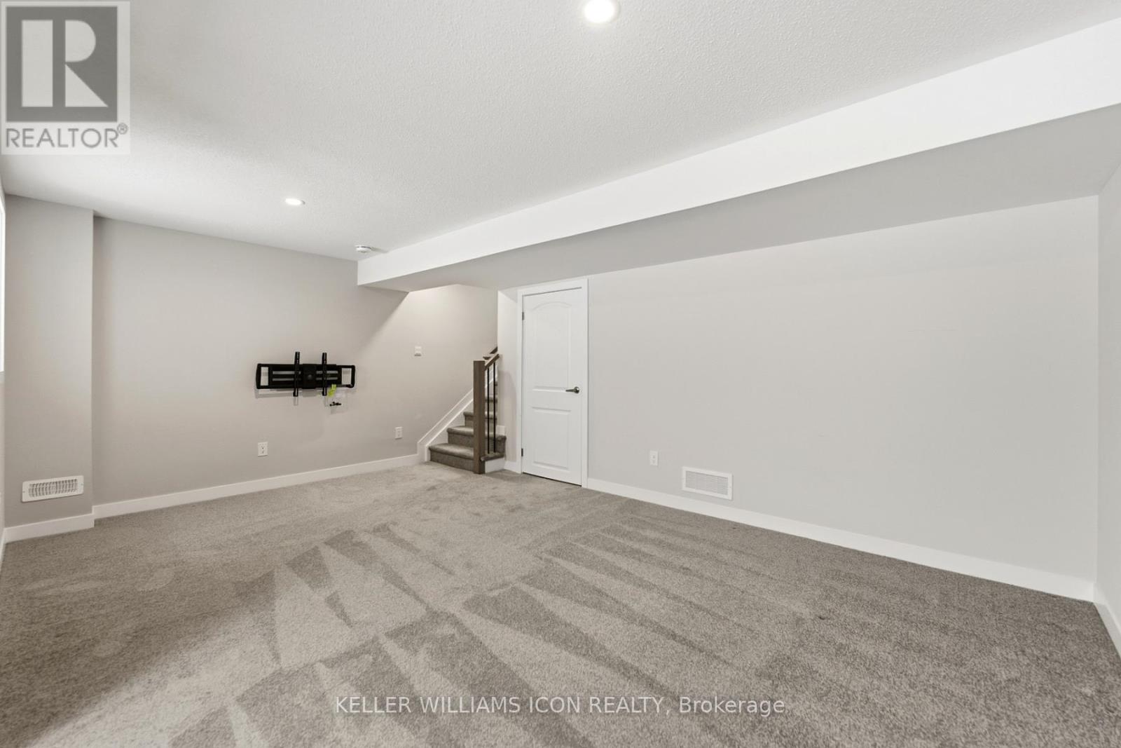 840 Andesite Terrace