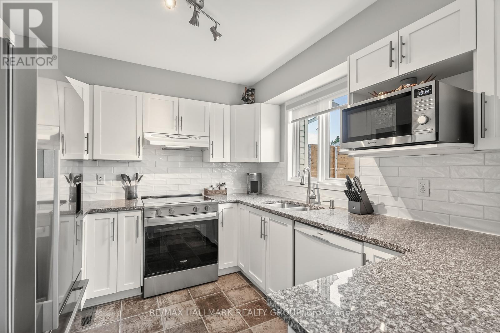 1464 Bonneville Crescent