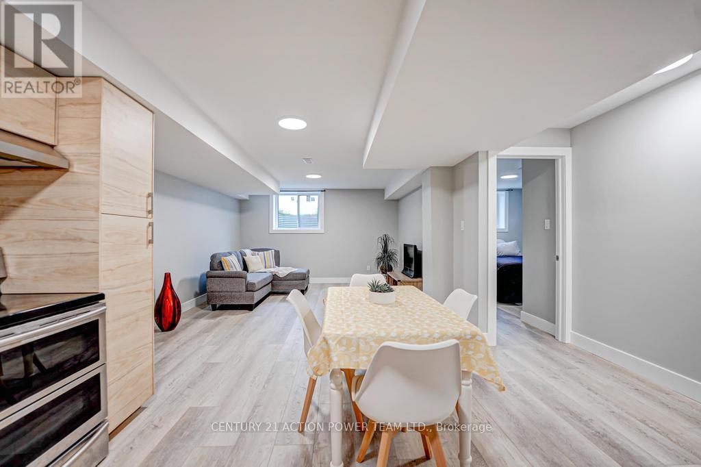 1149 And 1149 B - 1149 Parisien Street