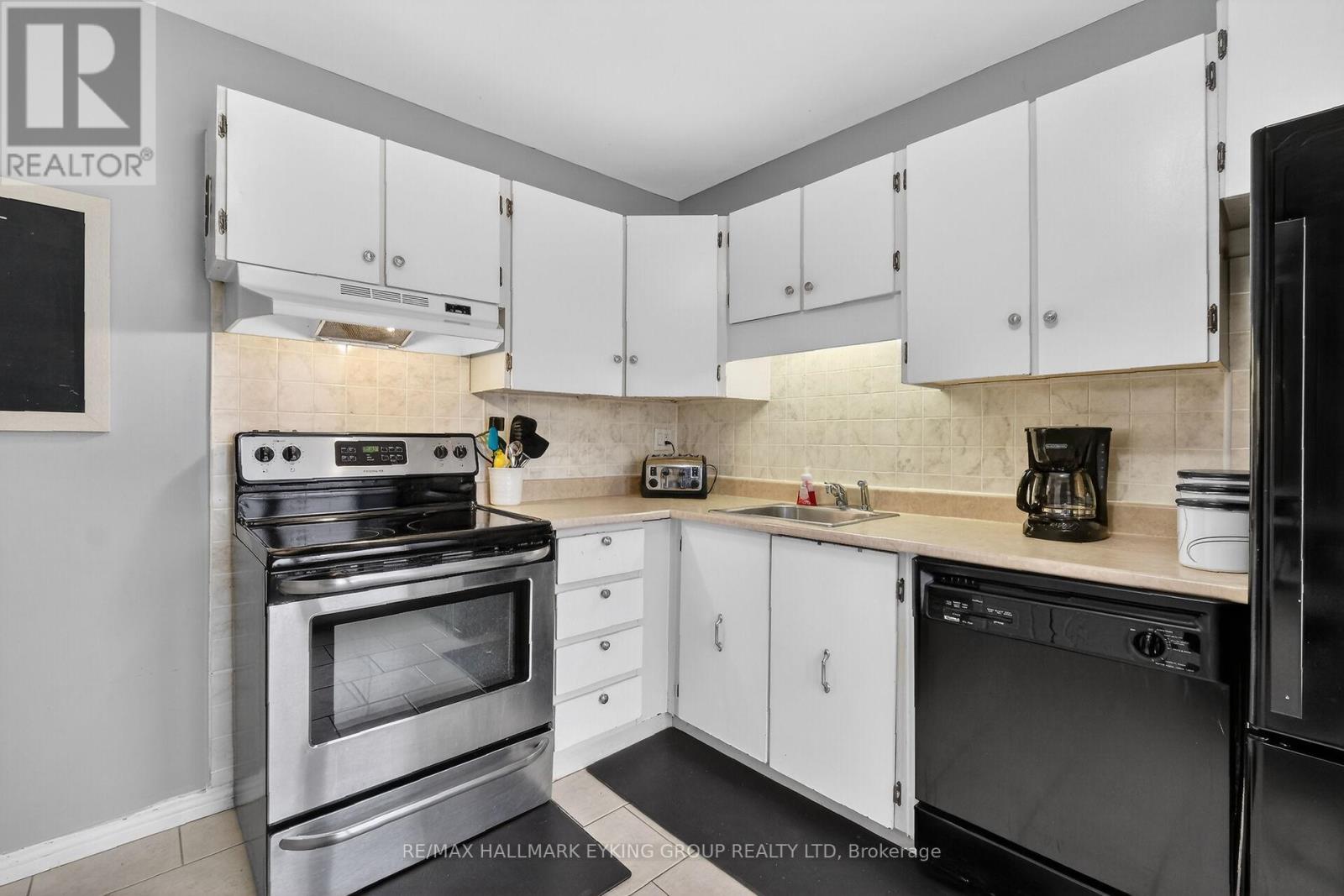 10 - 6265 Castille Court