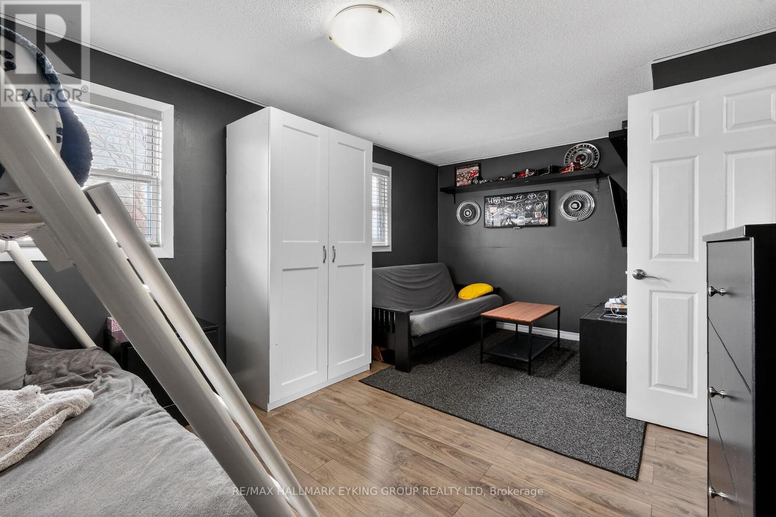 10 - 6265 Castille Court