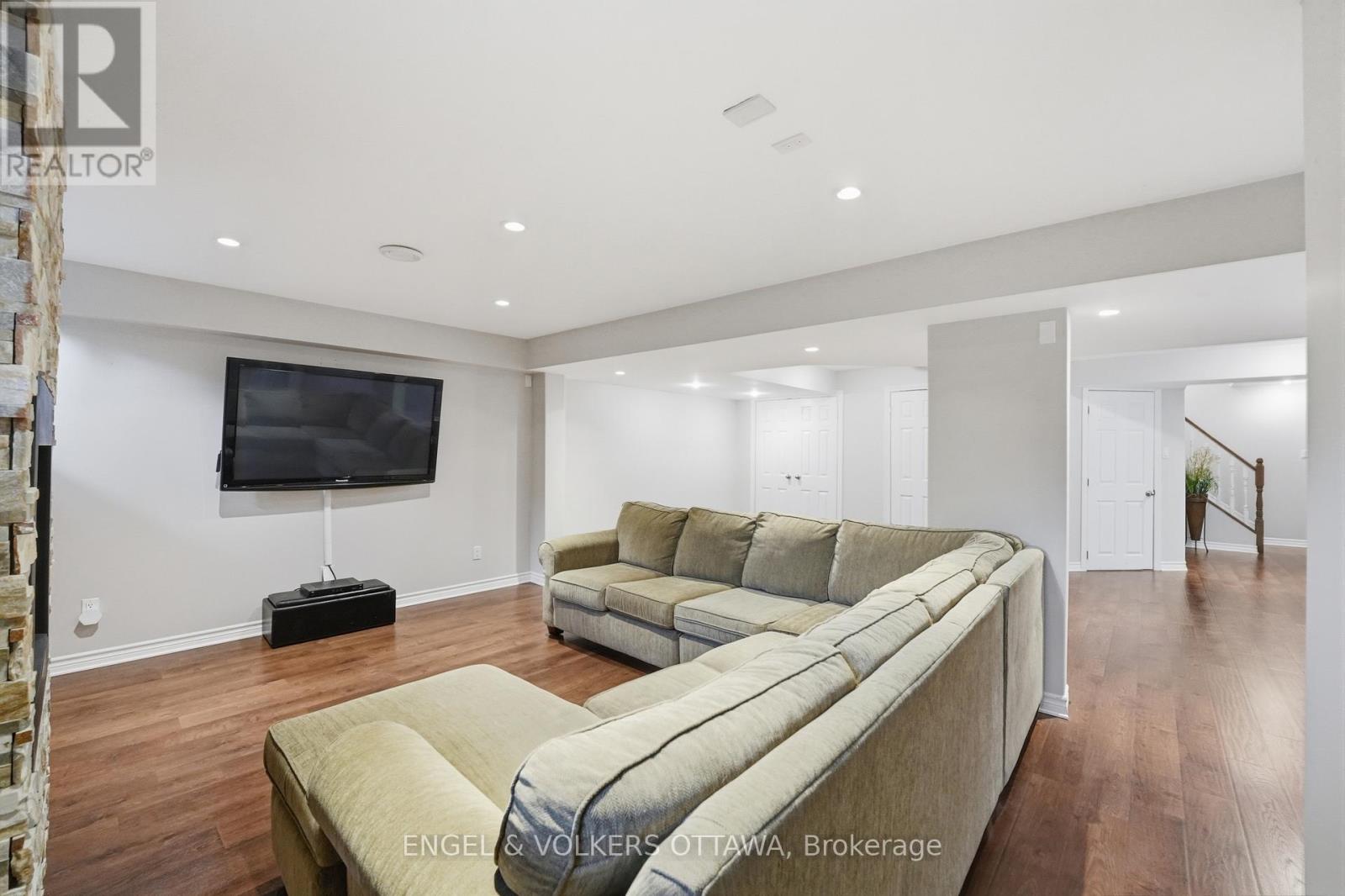 31 Leatherwood Crescent