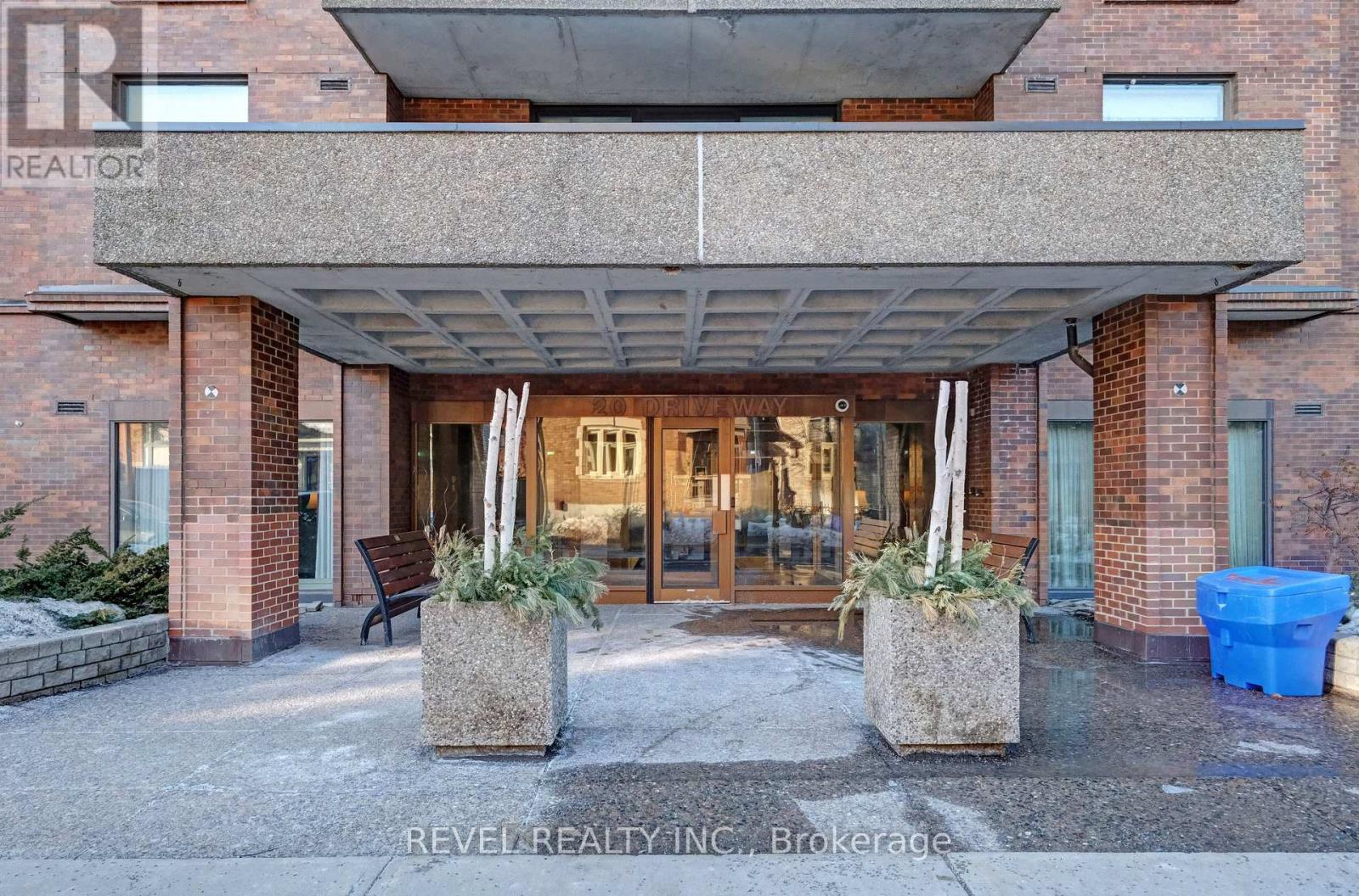 1403 - 20 The Driveway Drive