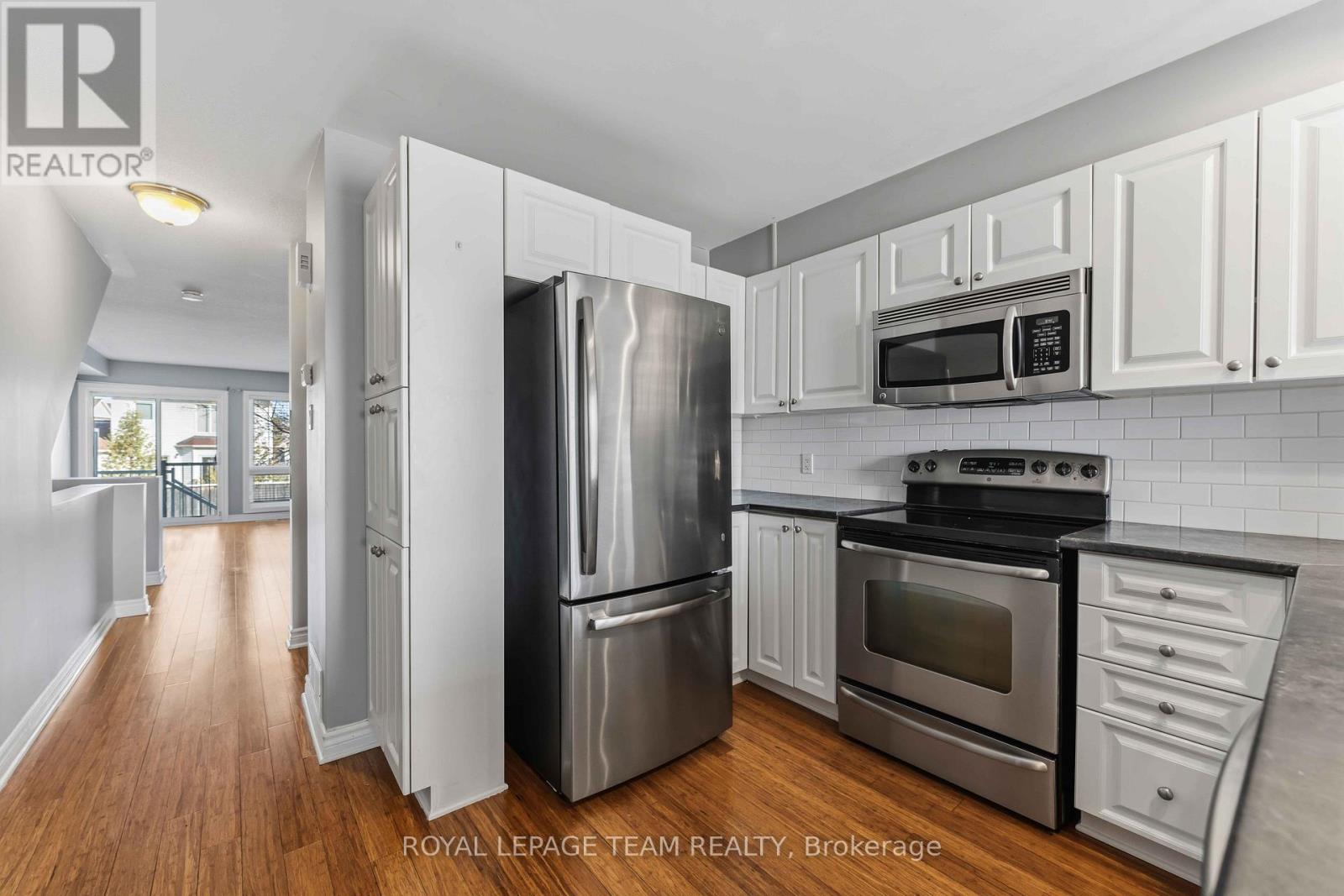 A - 405 Chapman Mills Drive