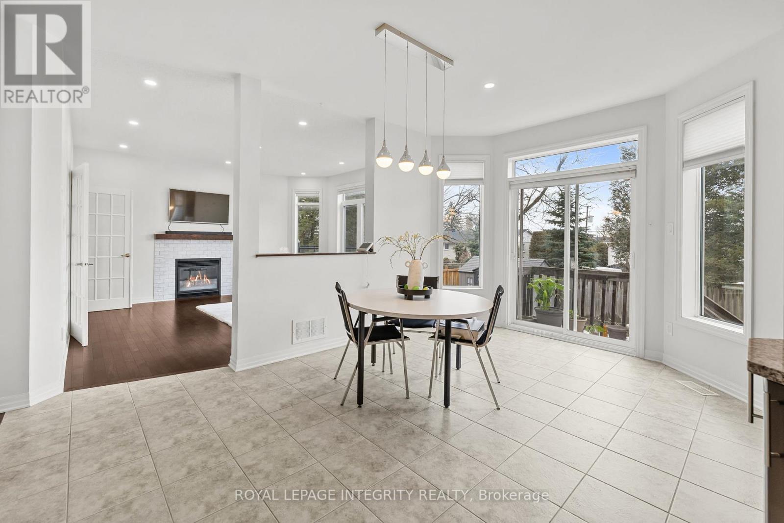 789 Fiddlehead Street