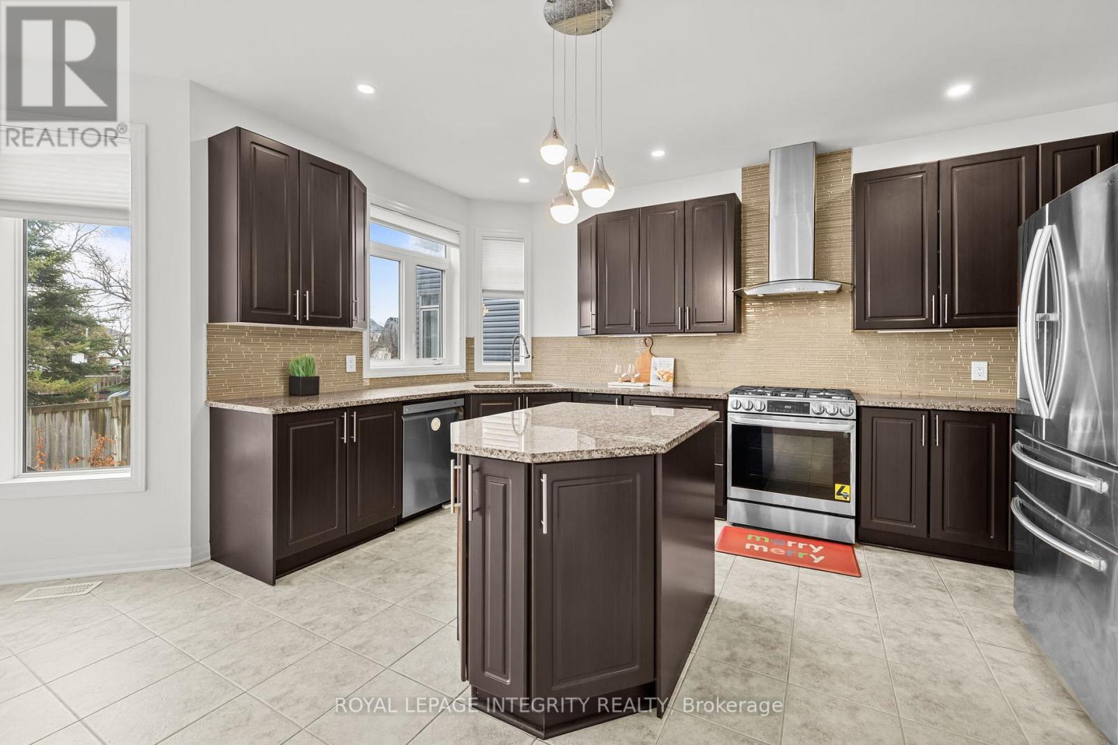 789 Fiddlehead Street