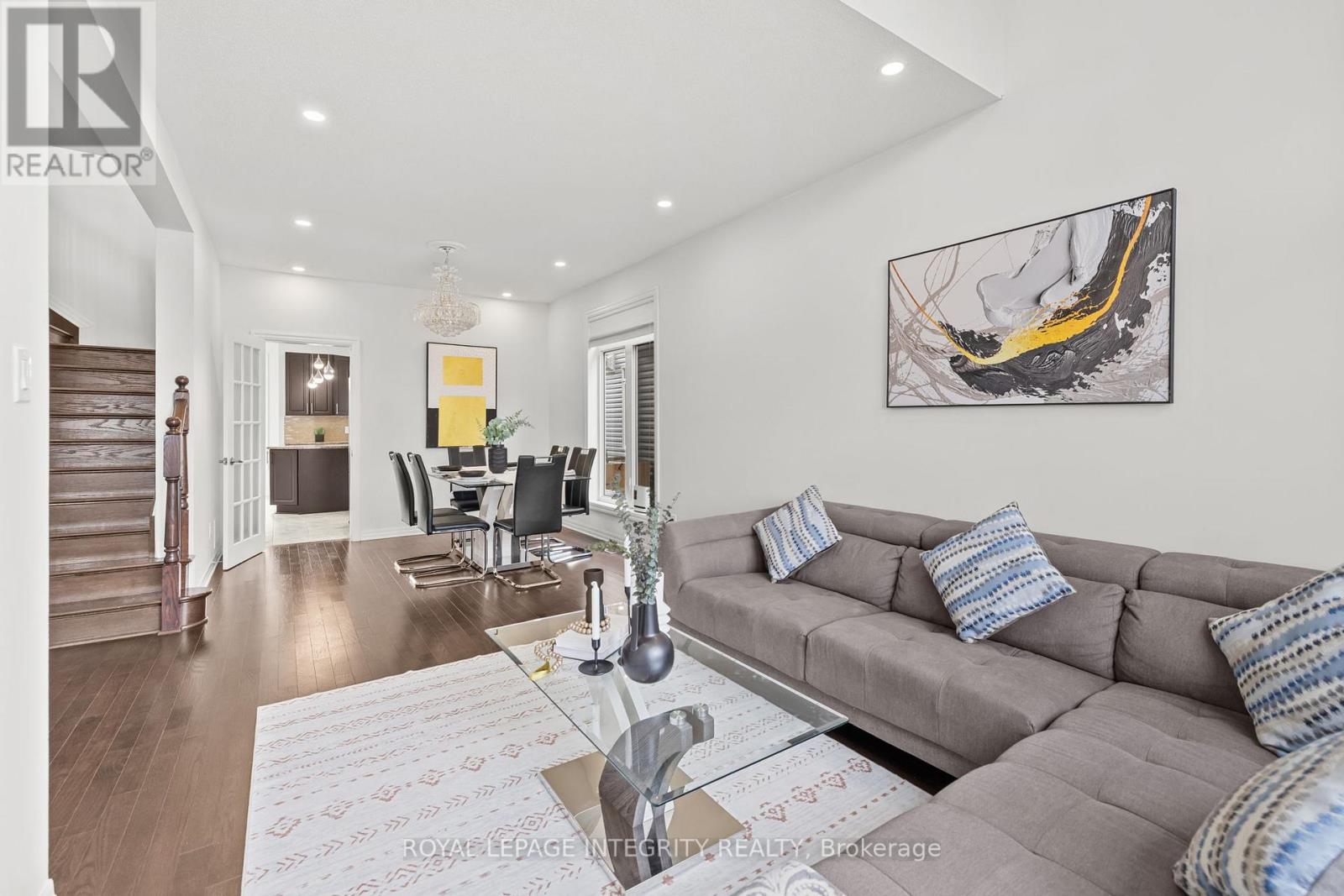 789 Fiddlehead Street