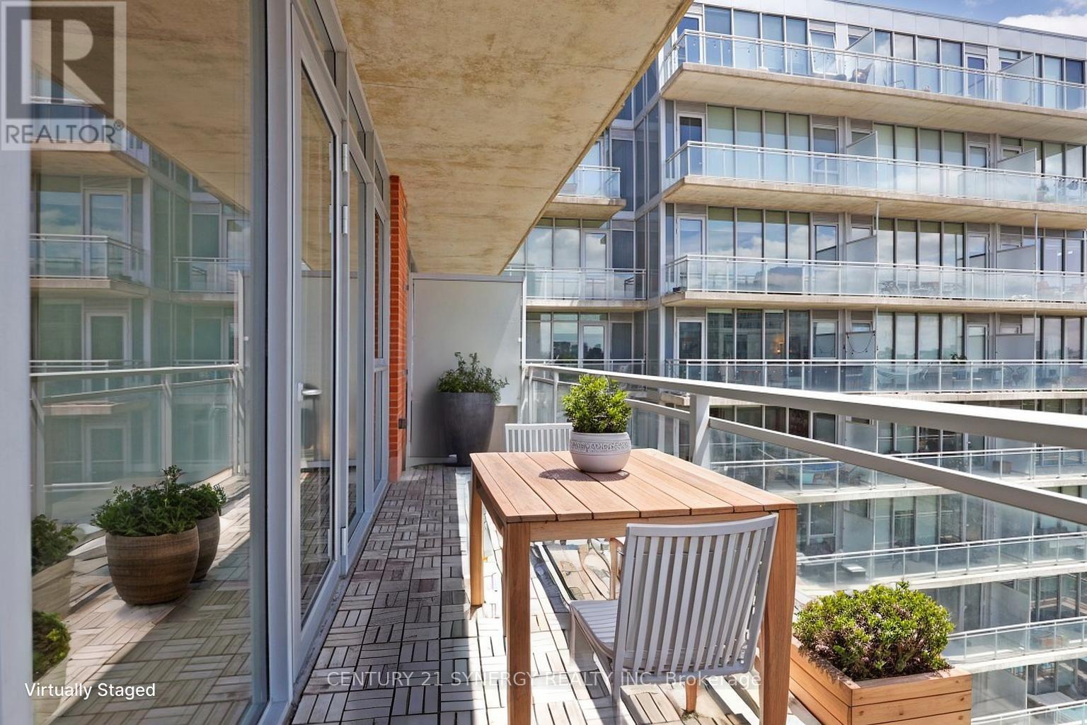 633 - 340 Mcleod Street