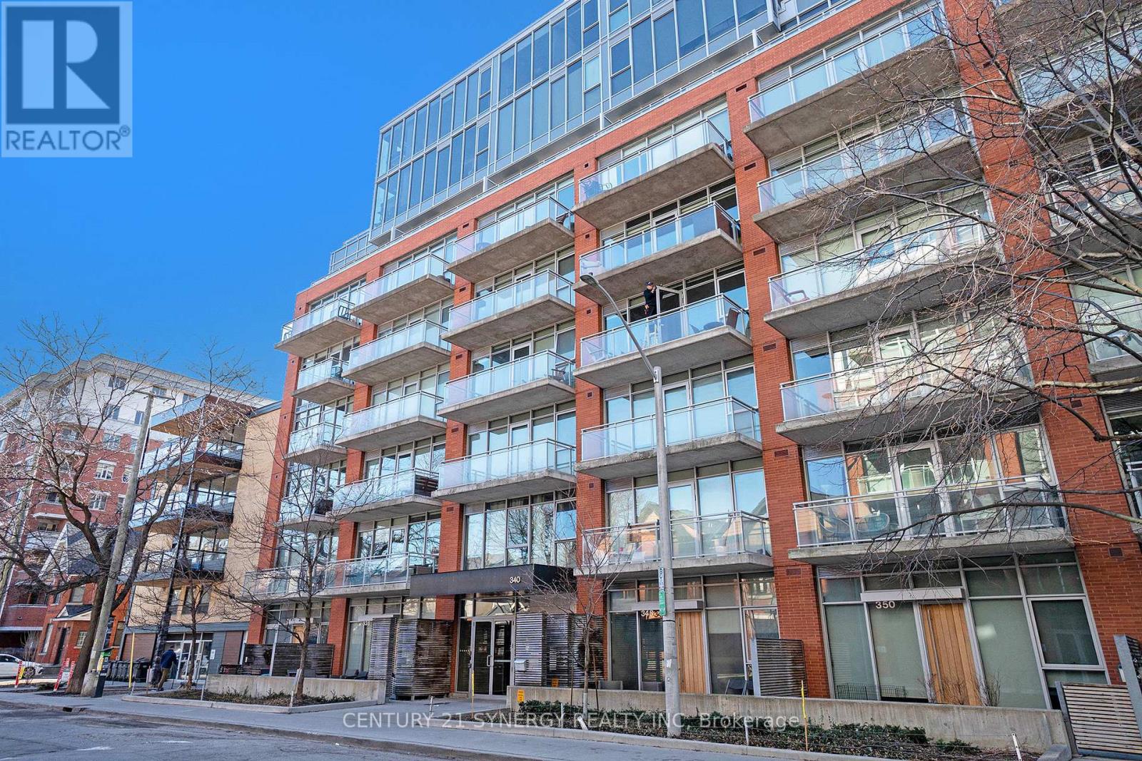 633 - 340 Mcleod Street