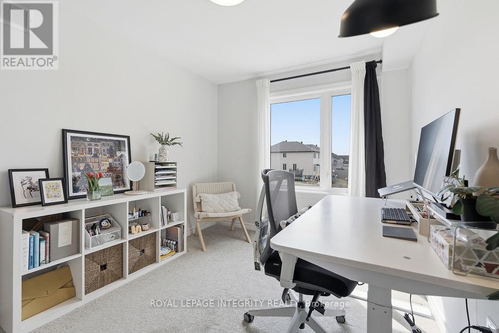 535 Borbridge Avenue