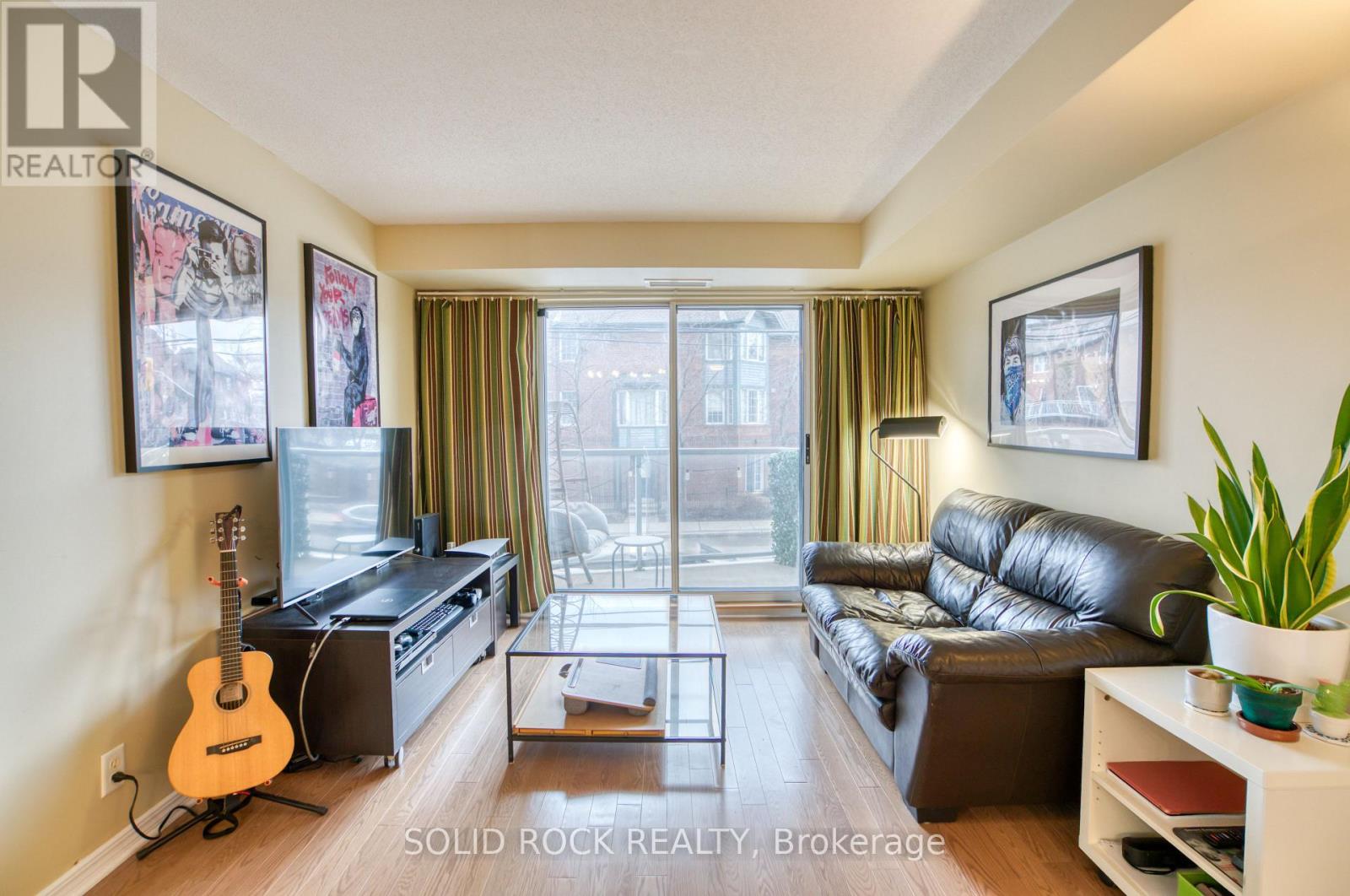 209 - 429 Somerset Street W