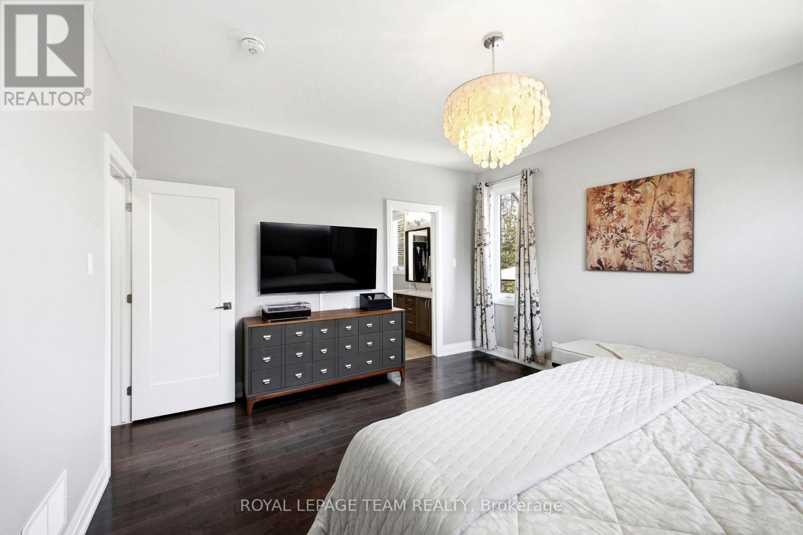 6775 Stanmore Street