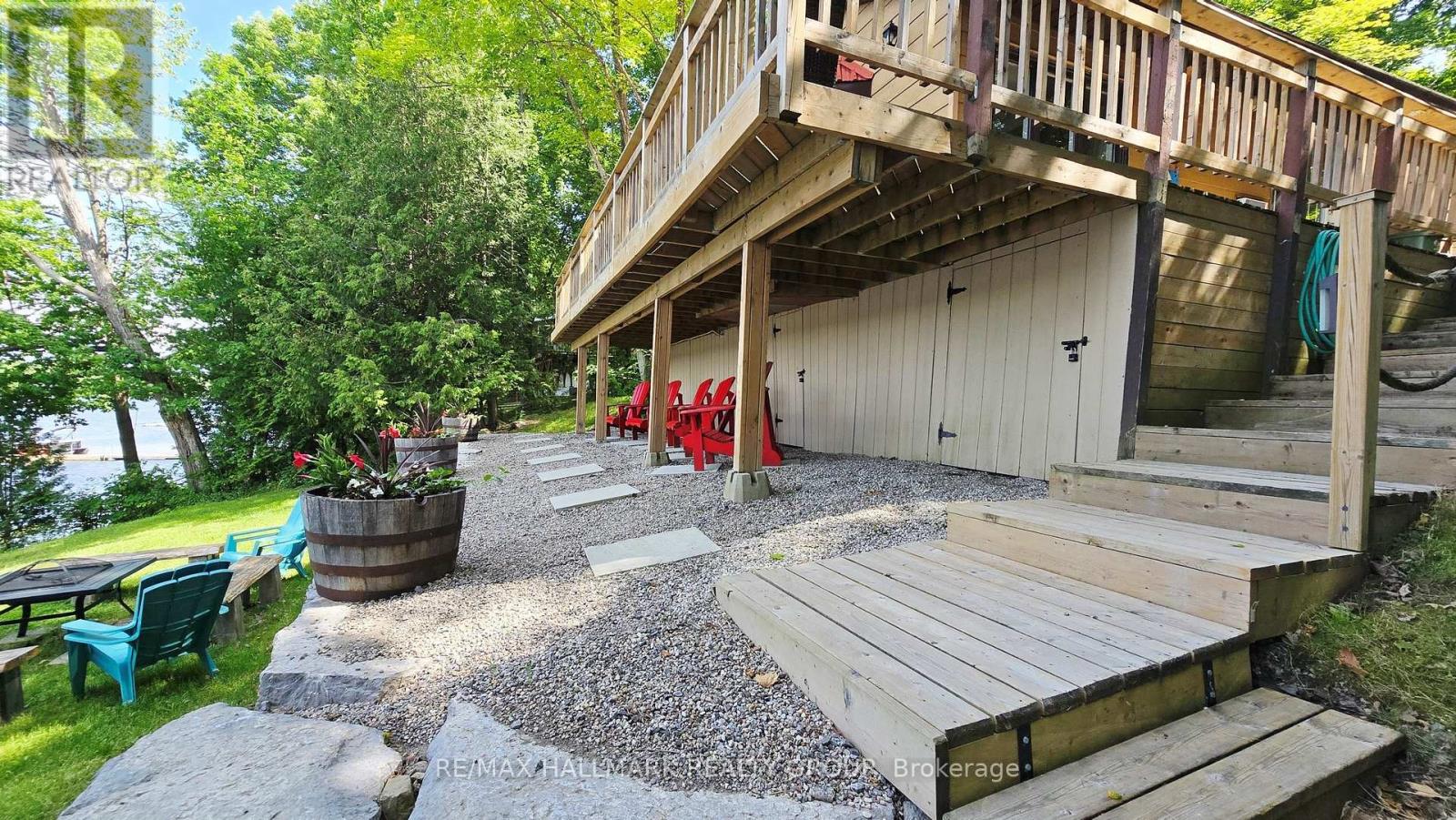 4614 Northwoods Drive