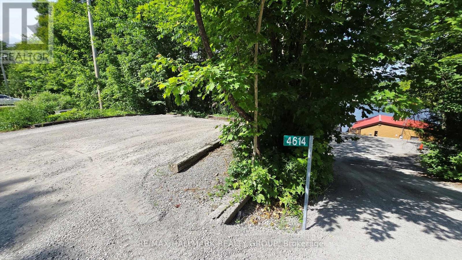 4614 Northwoods Drive