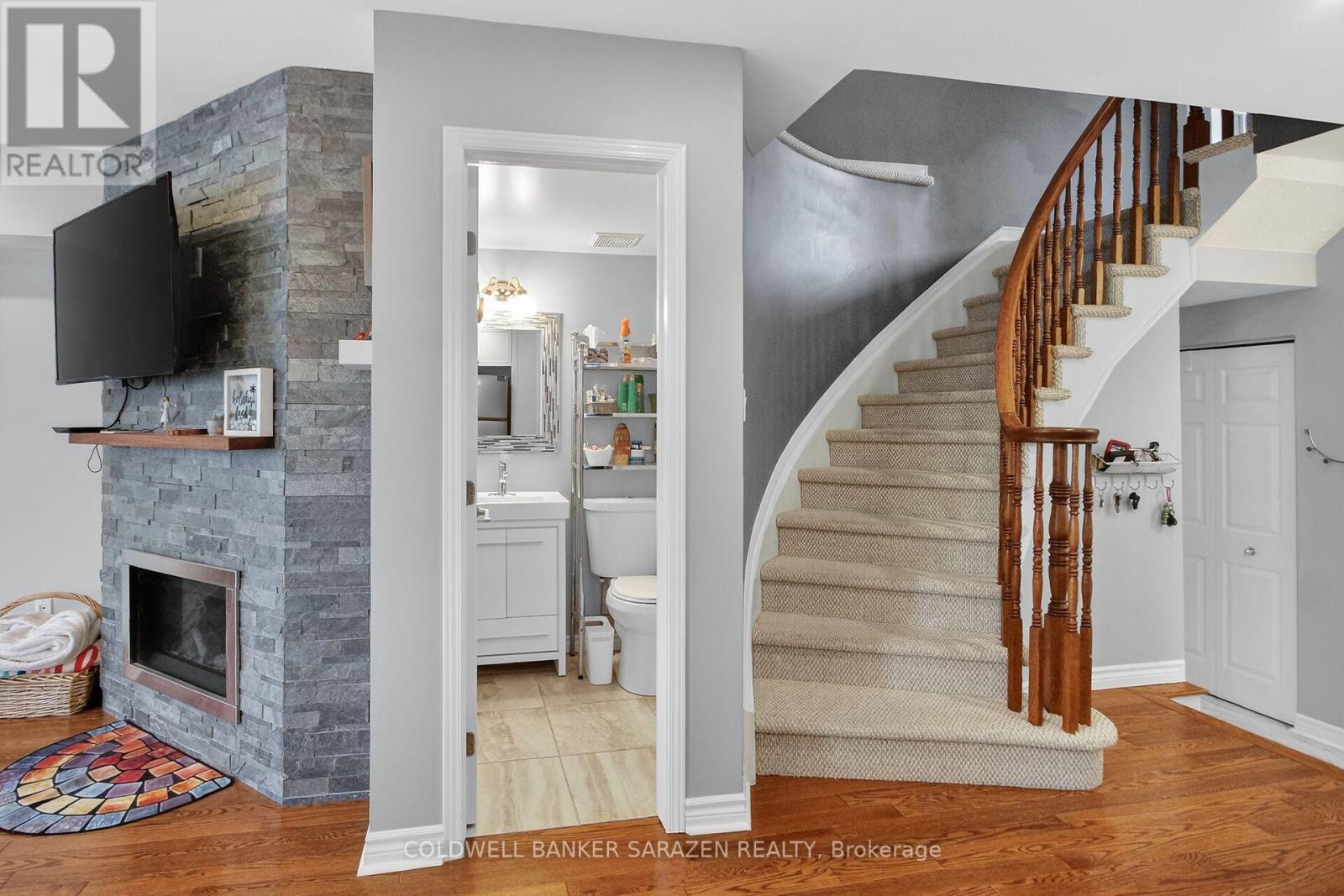 43 Daventry Crescent