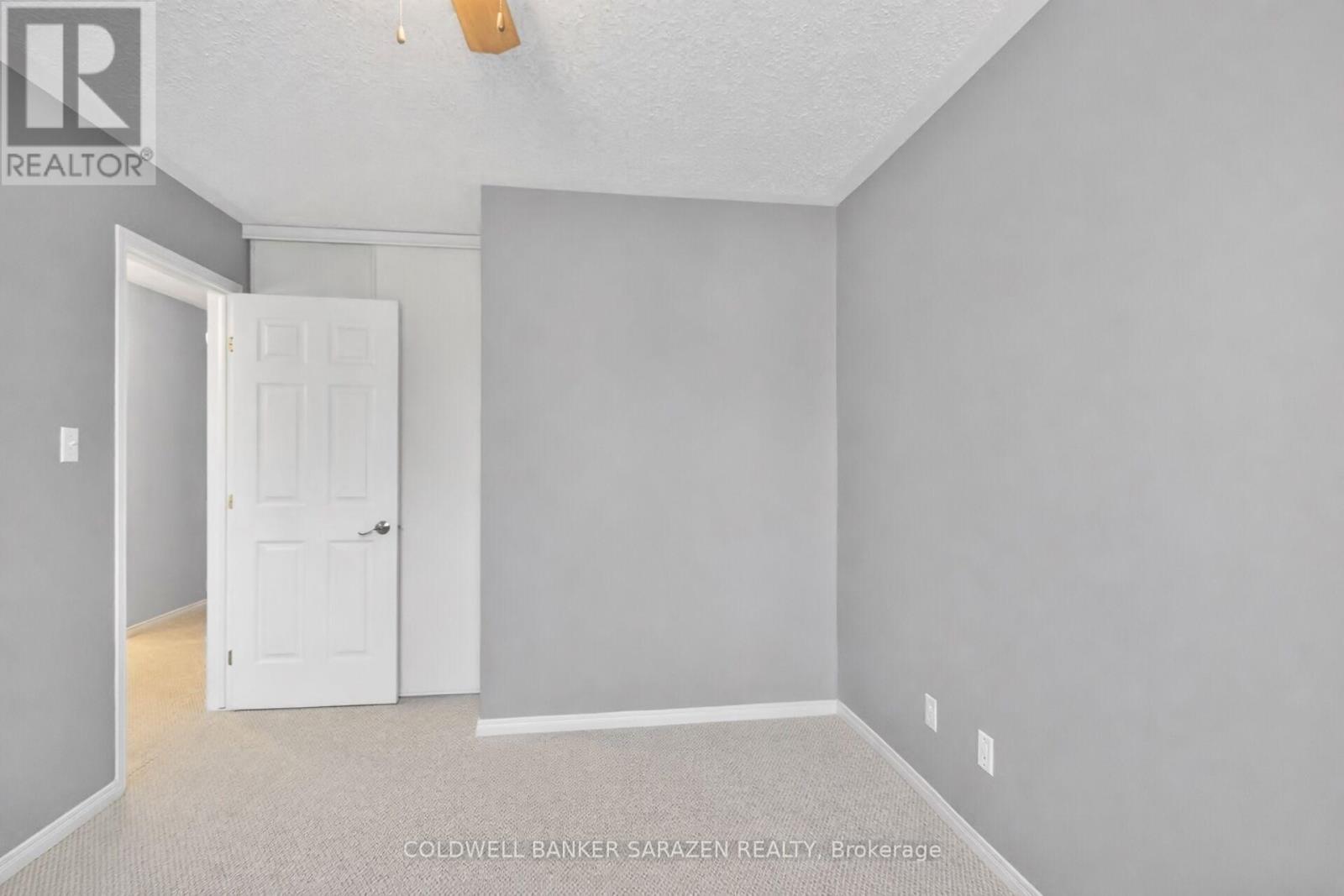 43 Daventry Crescent